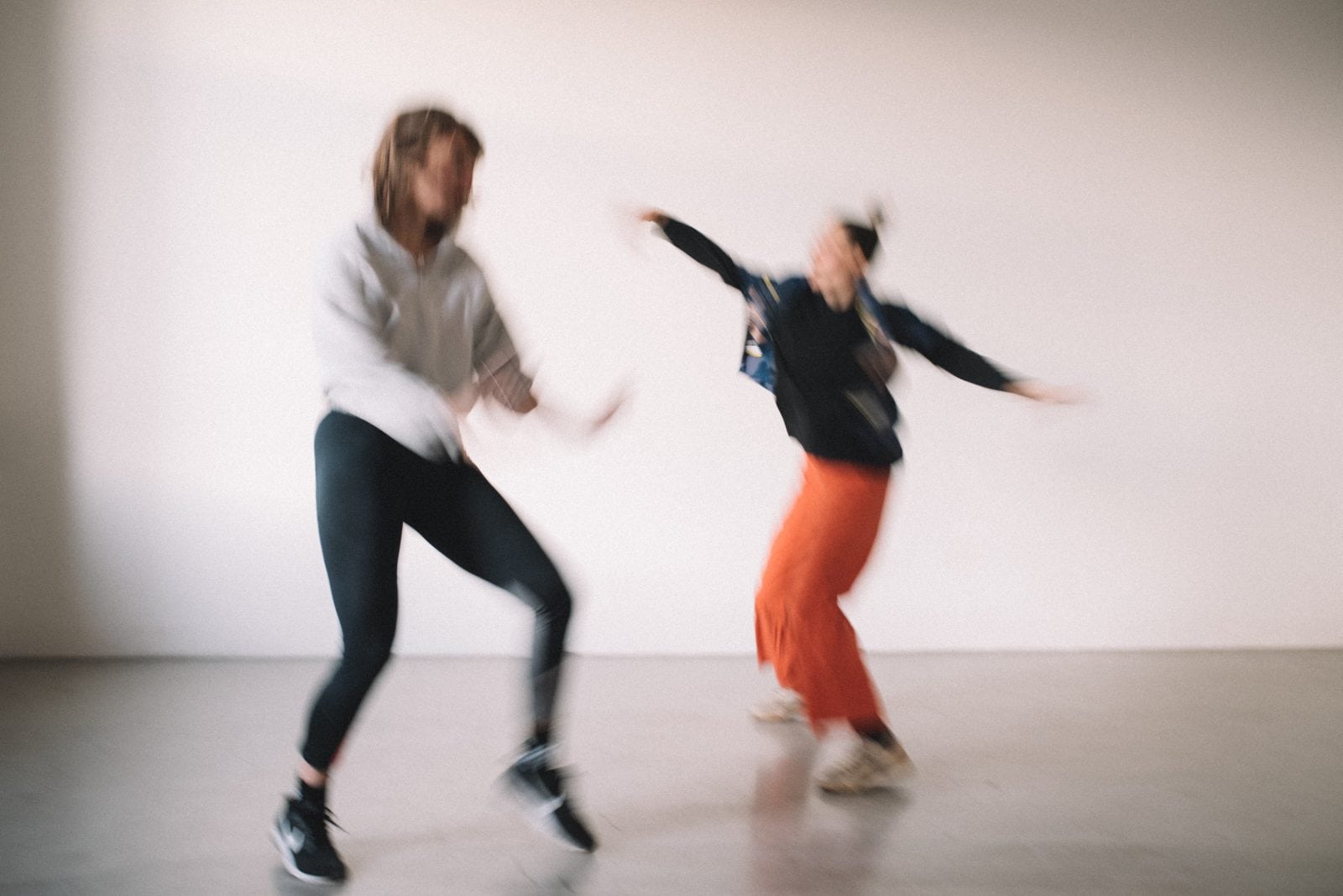 Maja Štefančíková, rehearsal of a new performative situation, Nová Cvernovka, Bratislava, 2021, courtesy of the author, Photo © Nina Pacherová